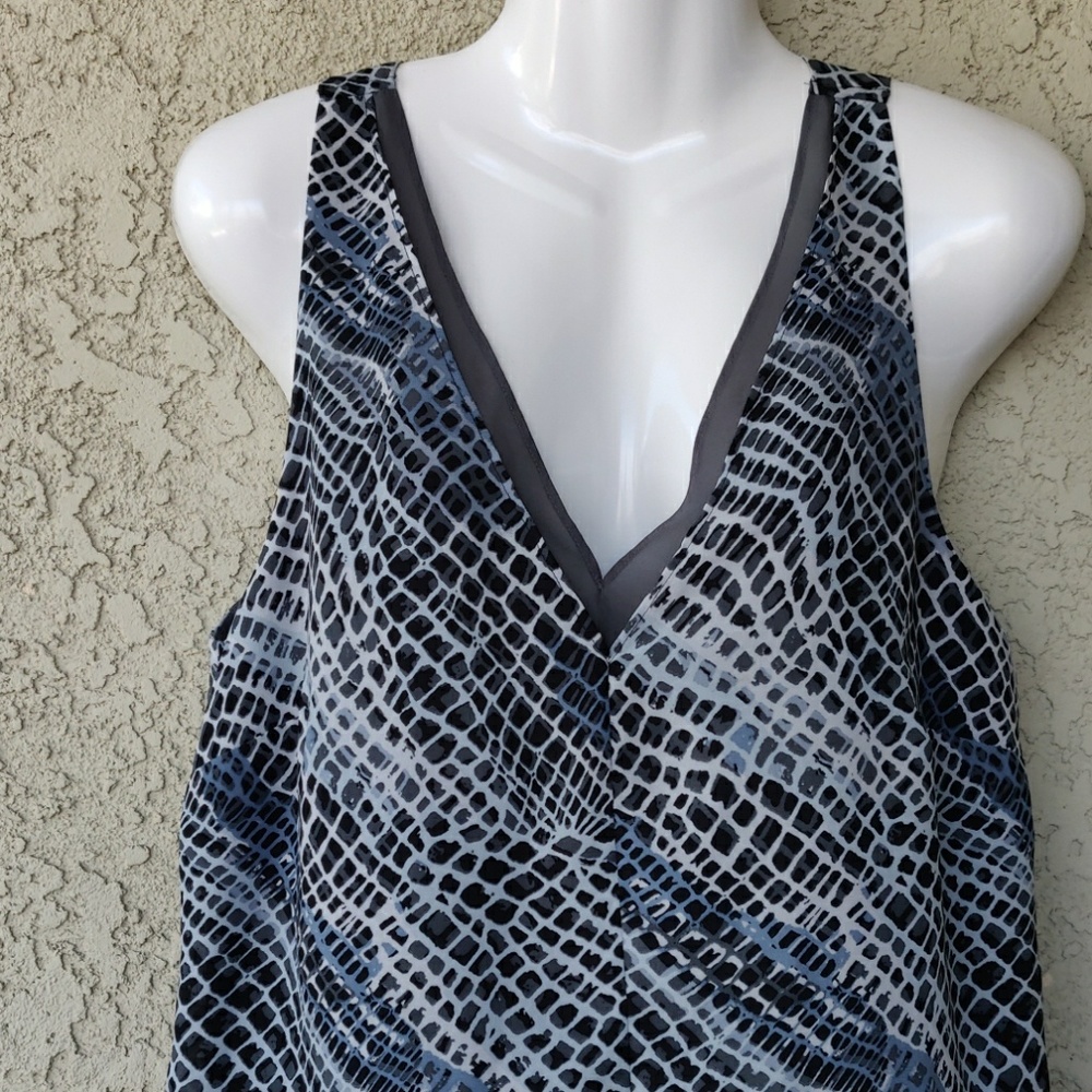 Banana Republic chiffon double layer tank top - Picture 2 of 8